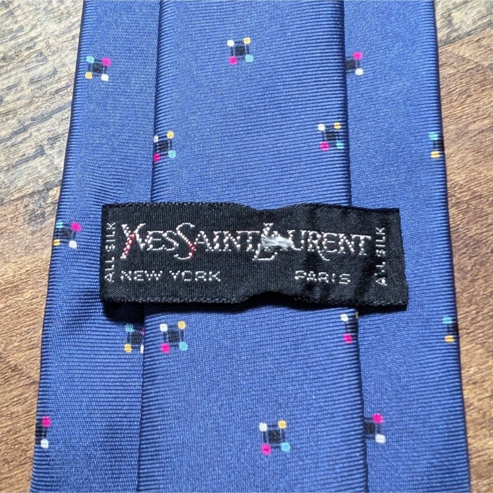 Vintage Yves Saint Laurent 100% silk tie colorful polka dot pattern blue overall